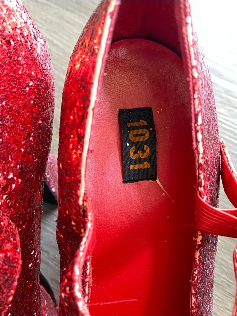 Red Glitter Mary Jane Platform Heels - Women's Fashion Pump - Dorothy Costume